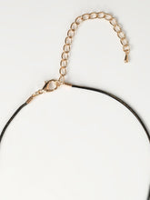 Load image into Gallery viewer, Floral Pendant

