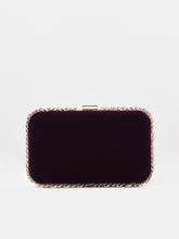 Load image into Gallery viewer, Chained Velvet Clutch
