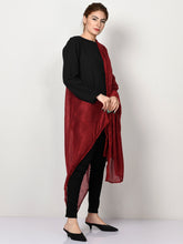 Load image into Gallery viewer, Box Patterned Scarf
