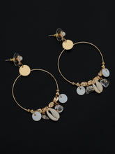 Load image into Gallery viewer, Circular Seashell Earrings

