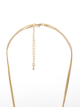 Load image into Gallery viewer, Floral Pearl Necklace
